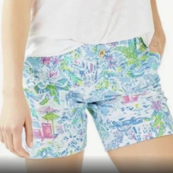 Lilly Pulitzer Jayne Knit Short in What A Lovely Place - Picture 2 of 6